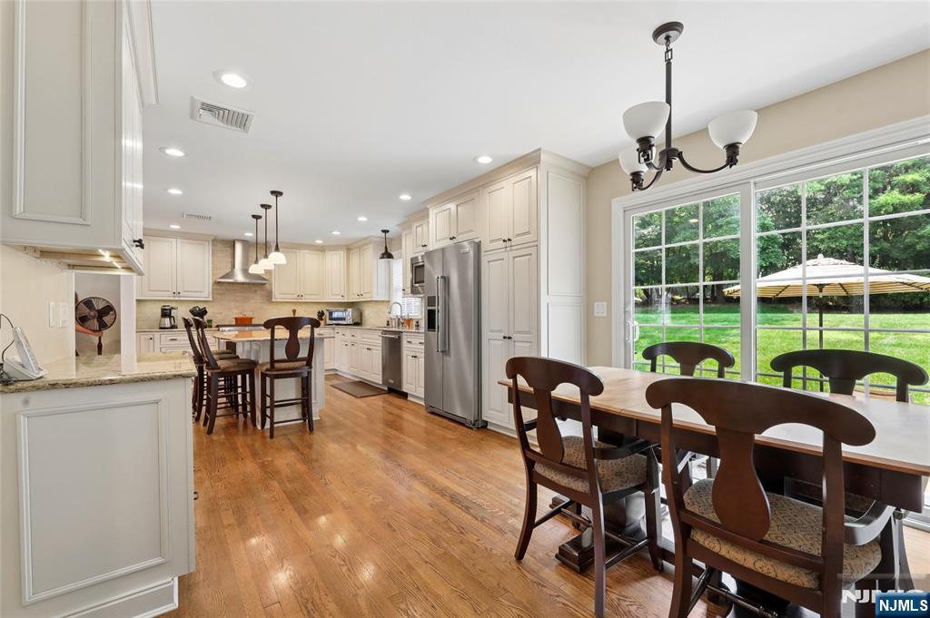 53 Van Blarcom Lane