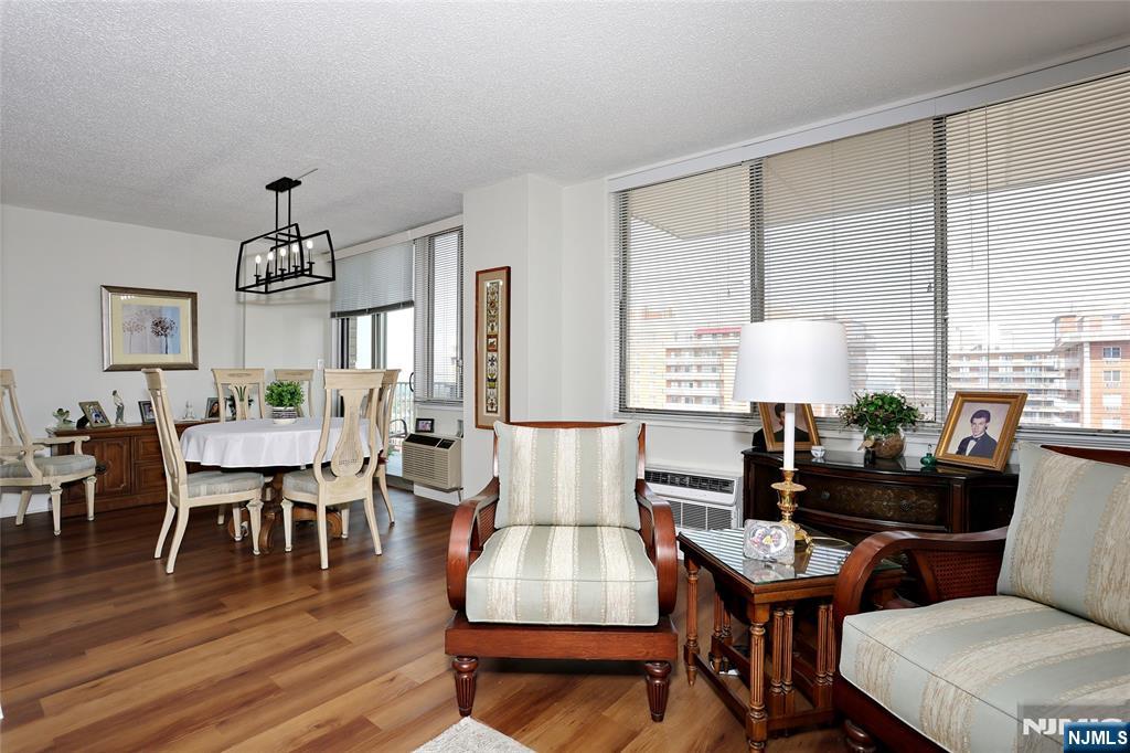 160 Overlook Avenue 19D