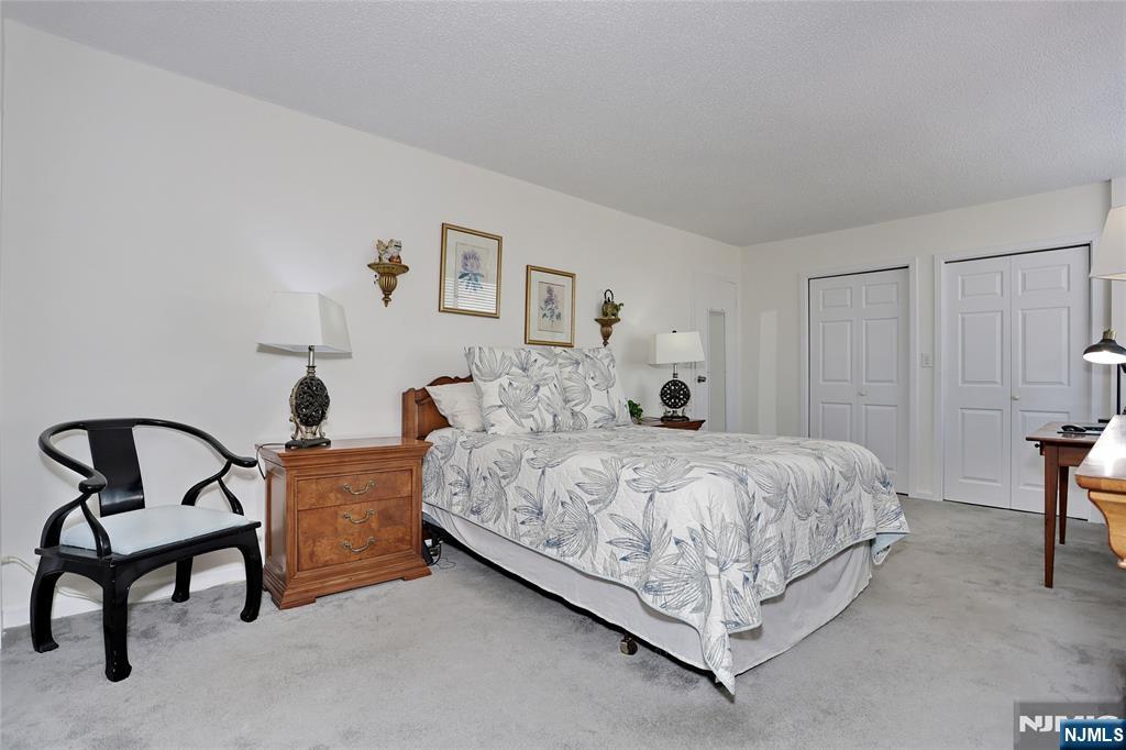 160 Overlook Avenue 19D