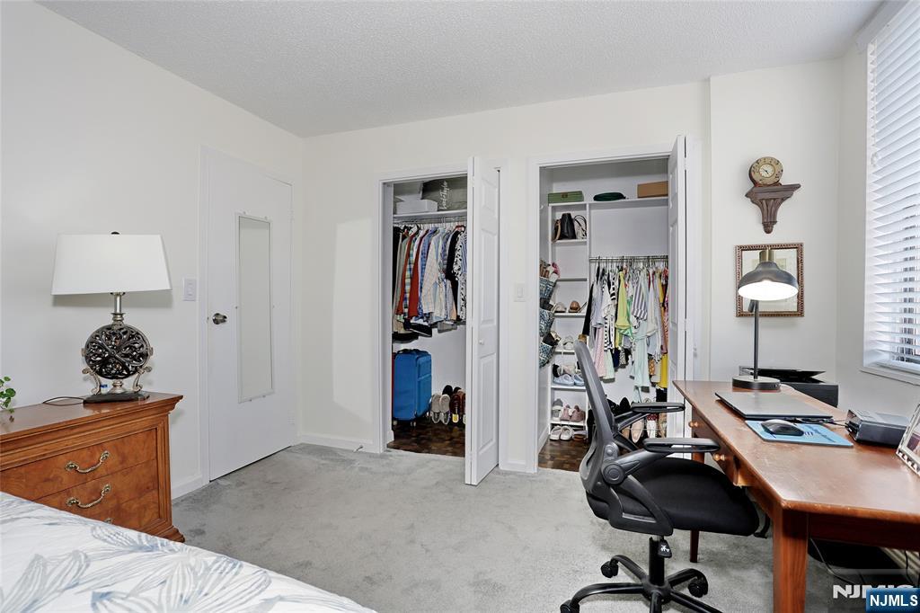 160 Overlook Avenue 19D
