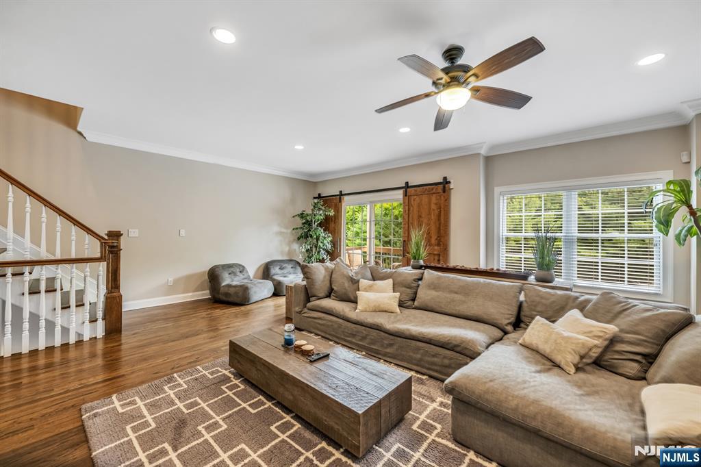 15 Halina Lane