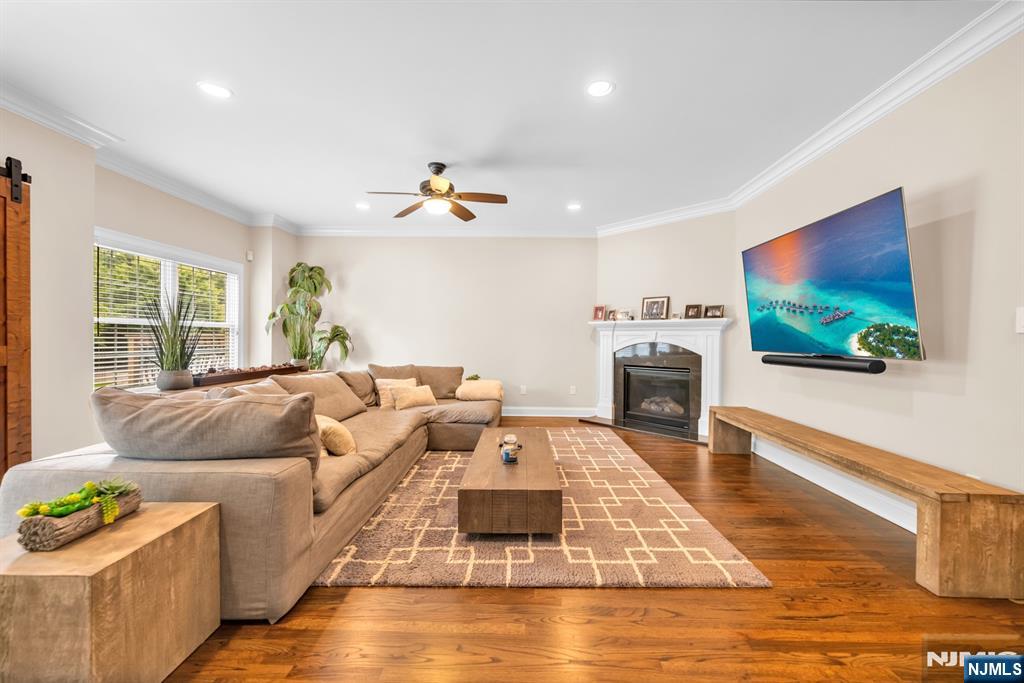 15 Halina Lane