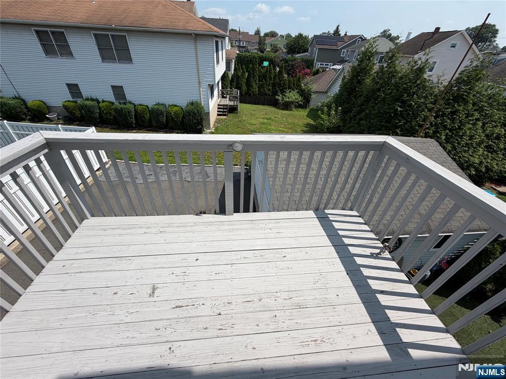 383 Main Avenue 2