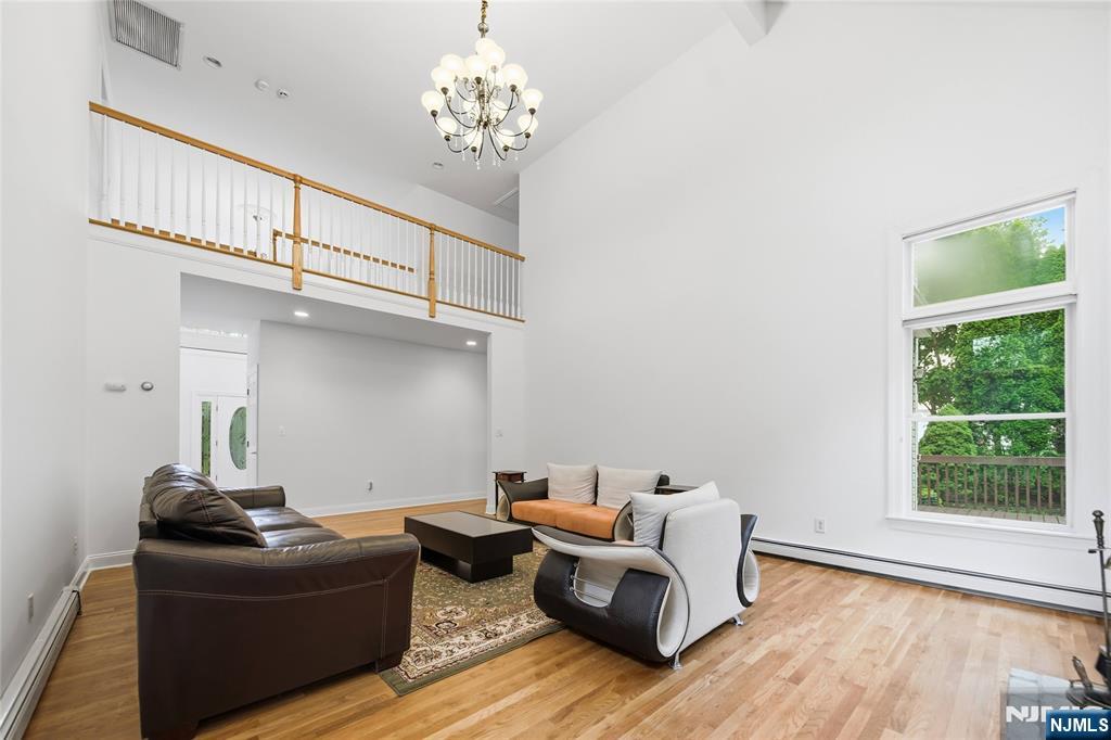 1 Concord Court