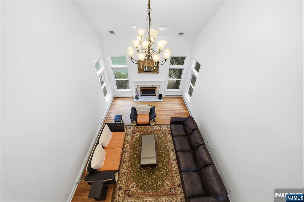 1 Concord Court
