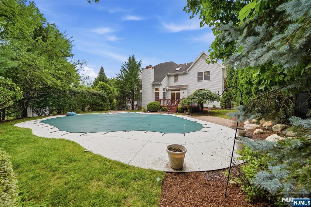 1 Concord Court