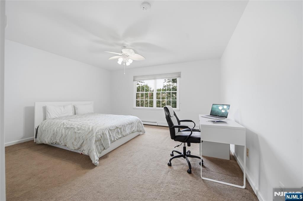 1 Concord Court