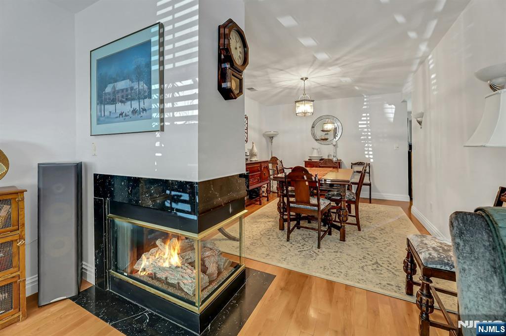 2332 Oliver Court