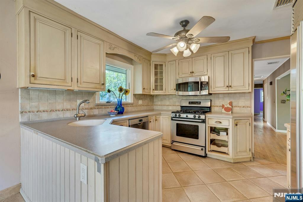 260 River Drive