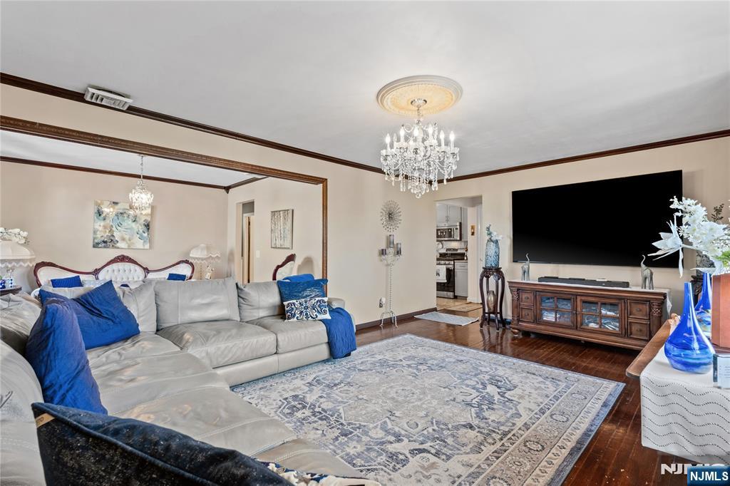 65 Miller Avenue 2
