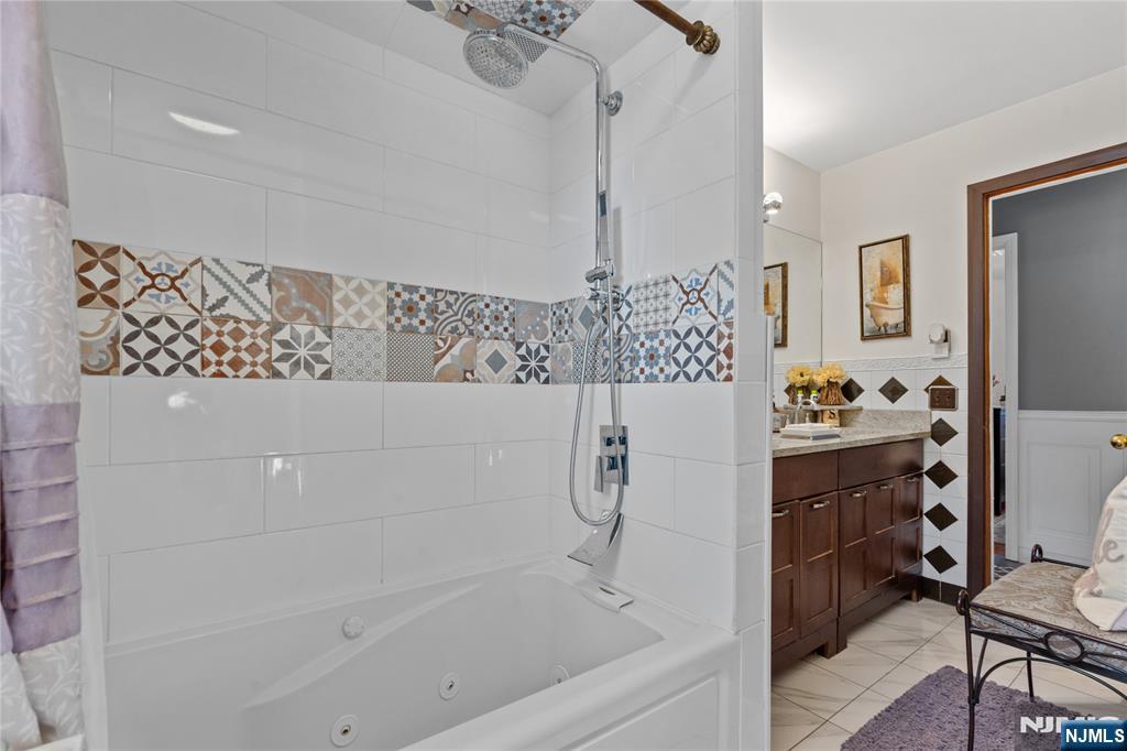 65 Miller Avenue 2