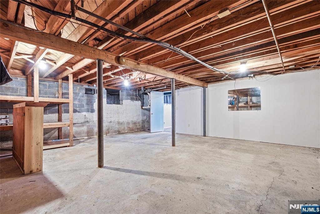 574 Baylor Avenue