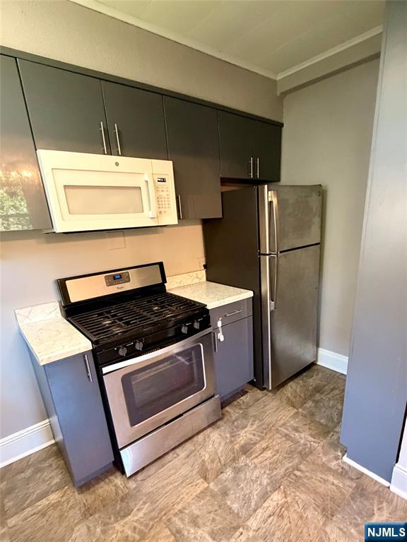 10 Kinderkamack Road 1