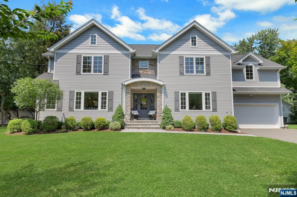 84 Leclerc Avenue