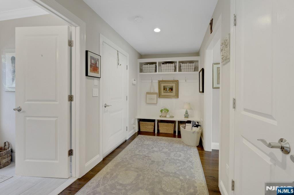 84 Leclerc Avenue