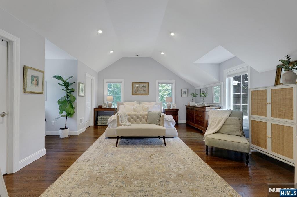 84 Leclerc Avenue