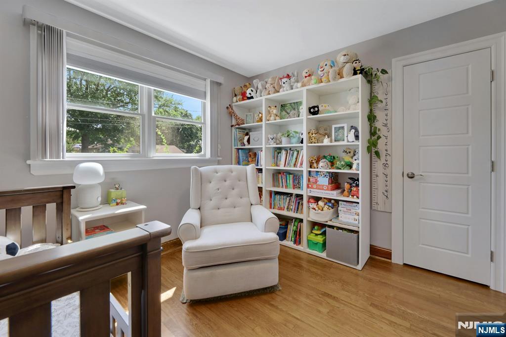 15-10 Mandon Place
