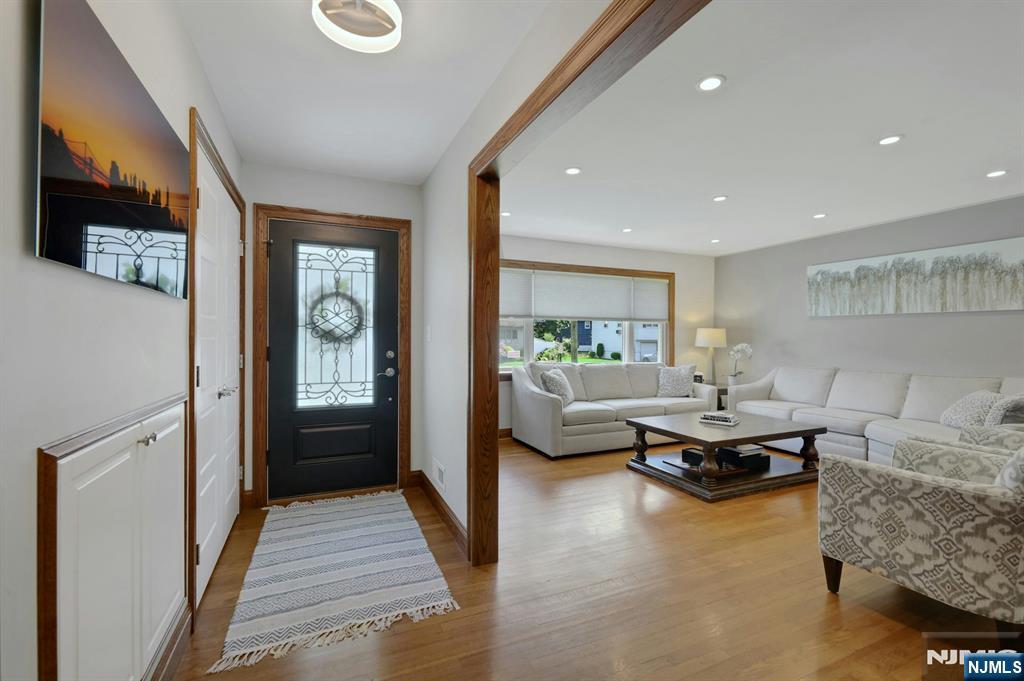 15-10 Mandon Place