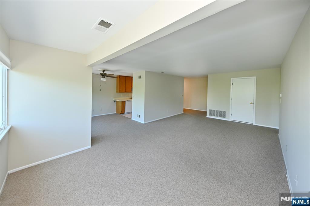 204 Indian Hollow 204