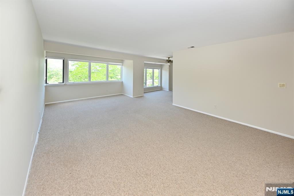 204 Indian Hollow 204
