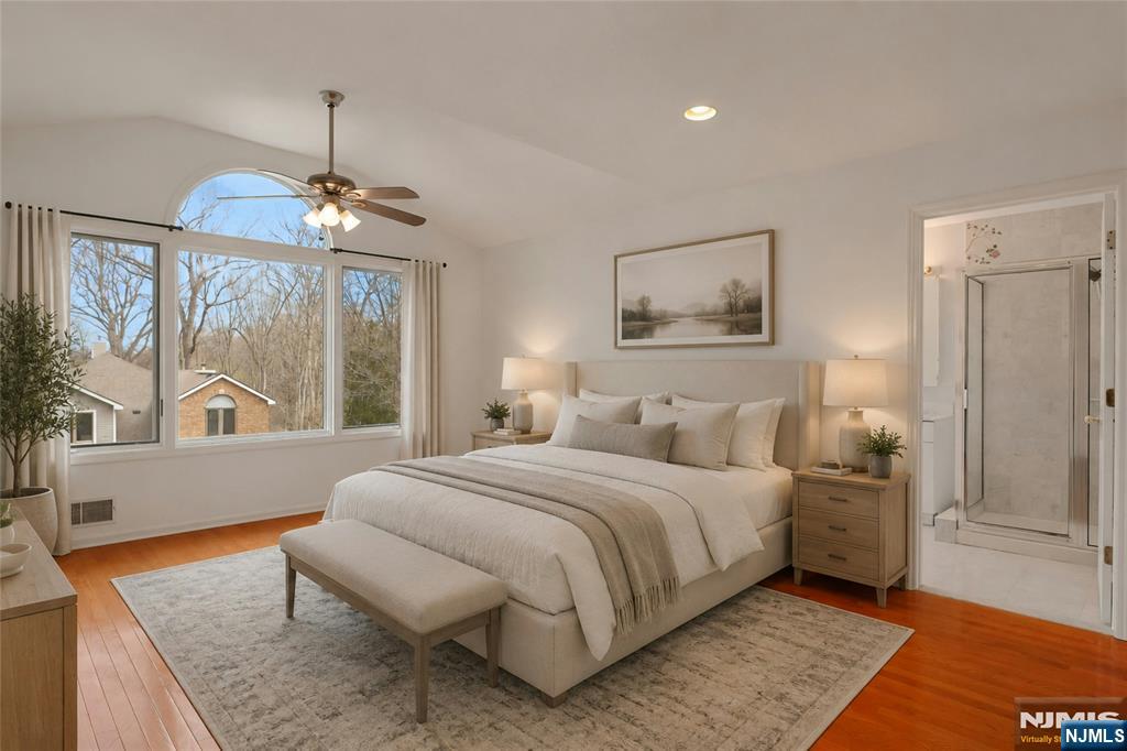 20 Lakeview Drive