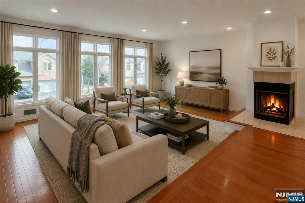 20 Lakeview Drive