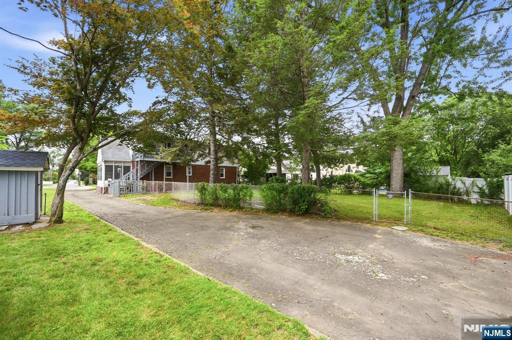 80 Highland Avenue