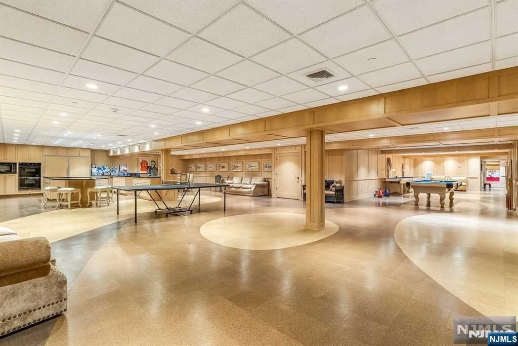 125 Chestnut Ridge Road