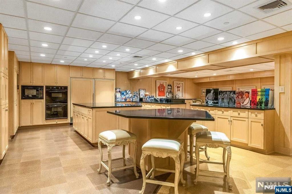 125 Chestnut Ridge Road