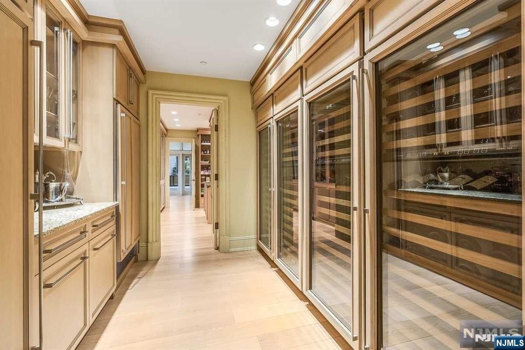 125 Chestnut Ridge Road
