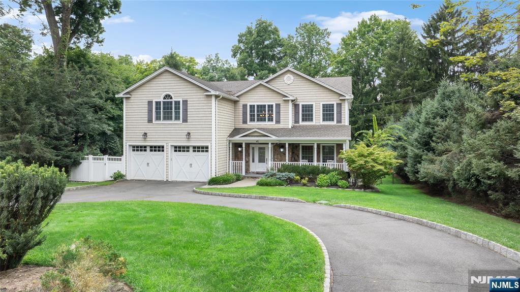 42 Spring Valley Road