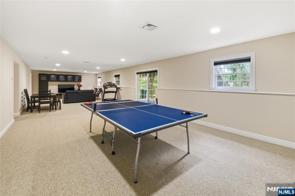 42 Spring Valley Road