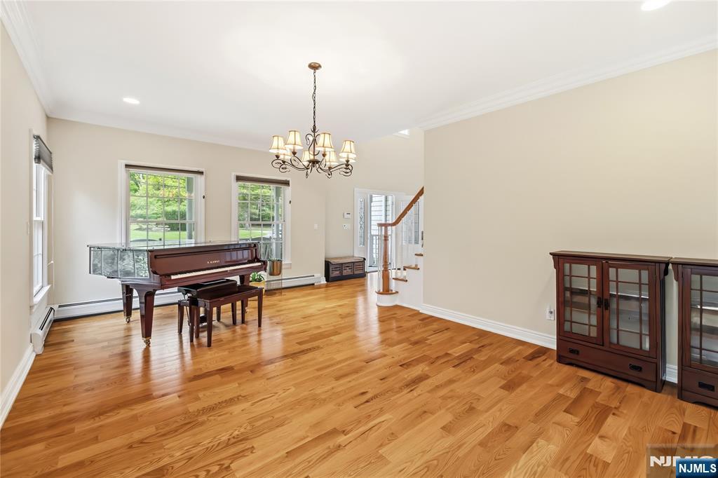 42 Spring Valley Road