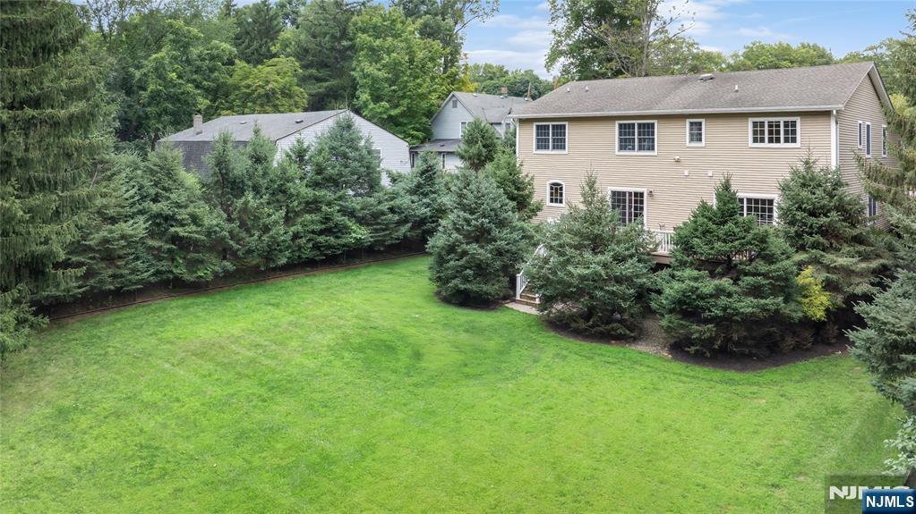 42 Spring Valley Road