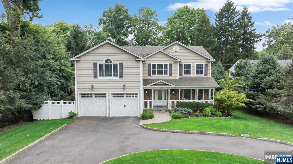 42 Spring Valley Road
