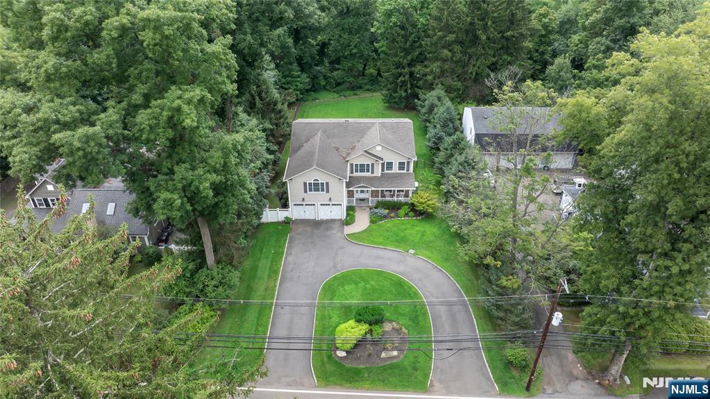 42 Spring Valley Road