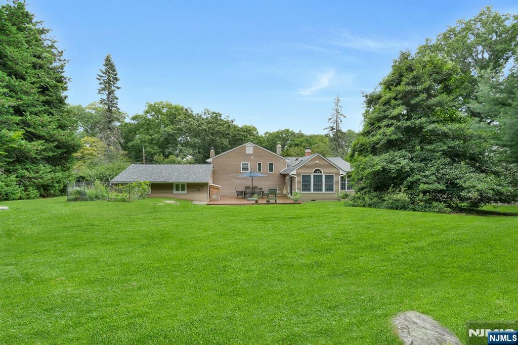 60 Sunnyside Road