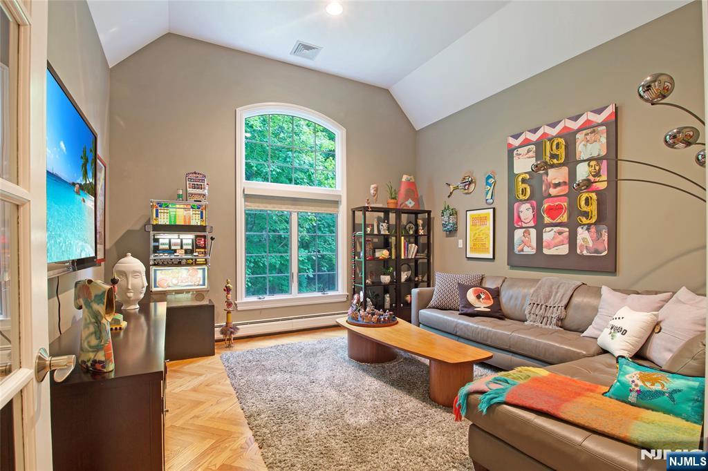 102 Seminary Drive