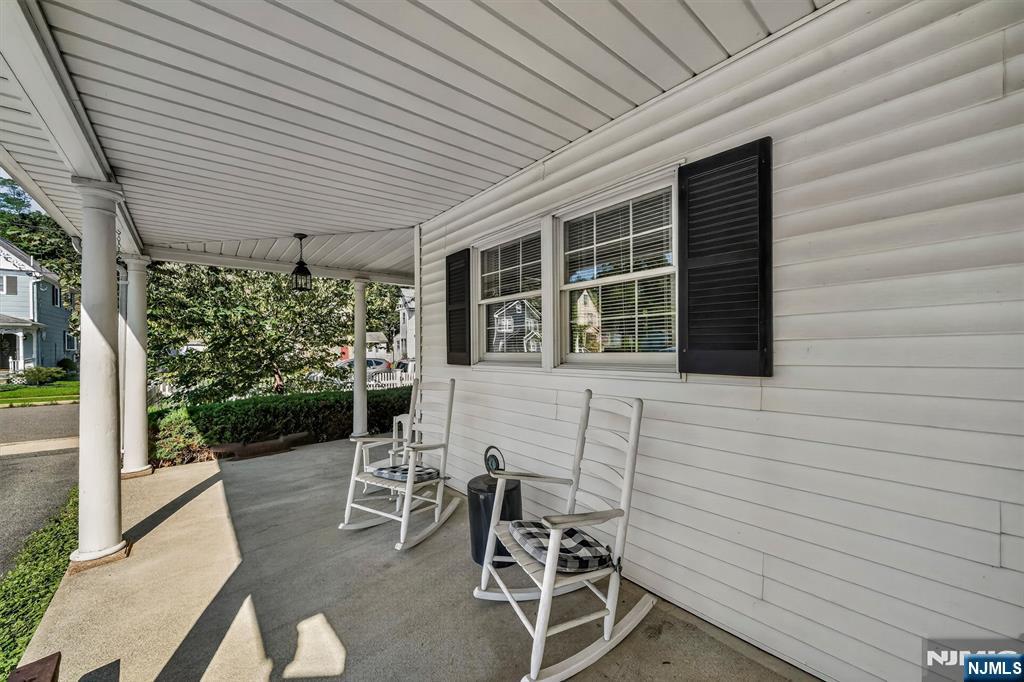 28 Leary Avenue