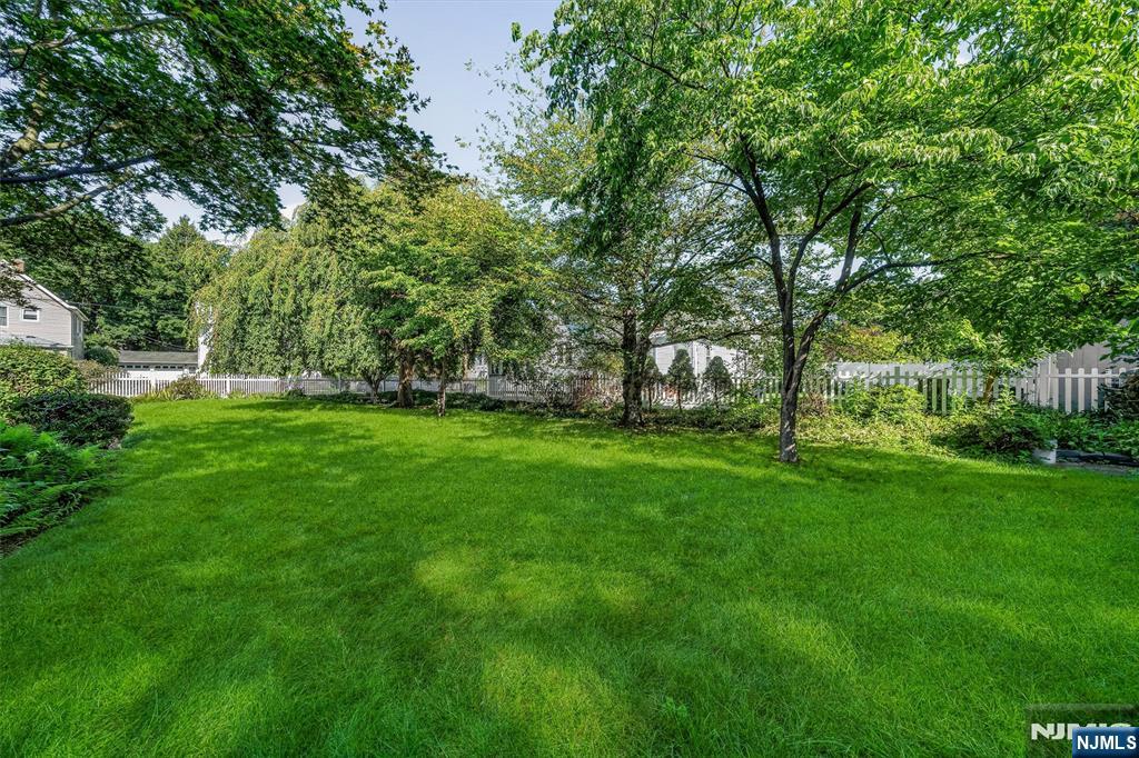 28 Leary Avenue