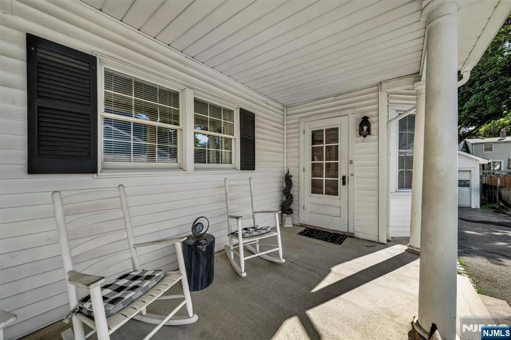 28 Leary Avenue