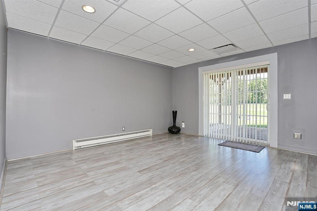 28 Turnberry Lane