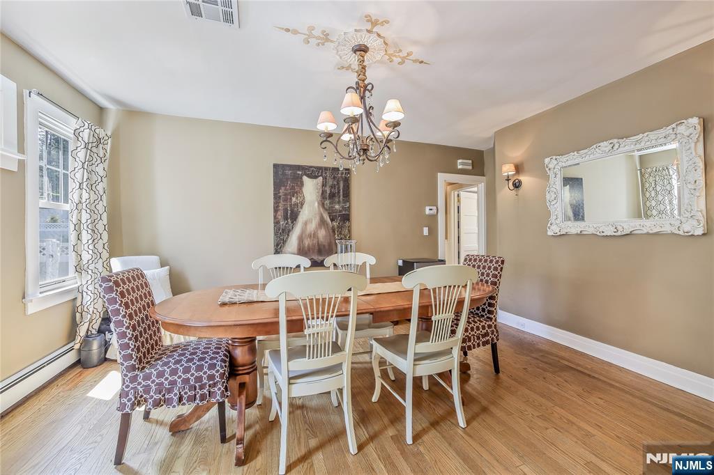 13 Cottage Place