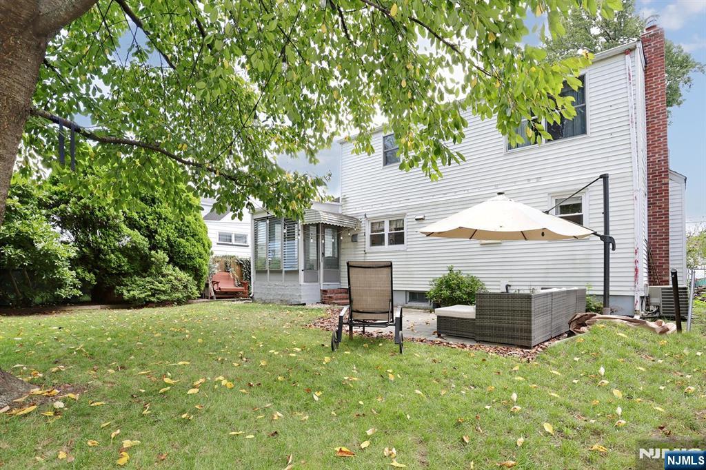 110 Hamilton Avenue