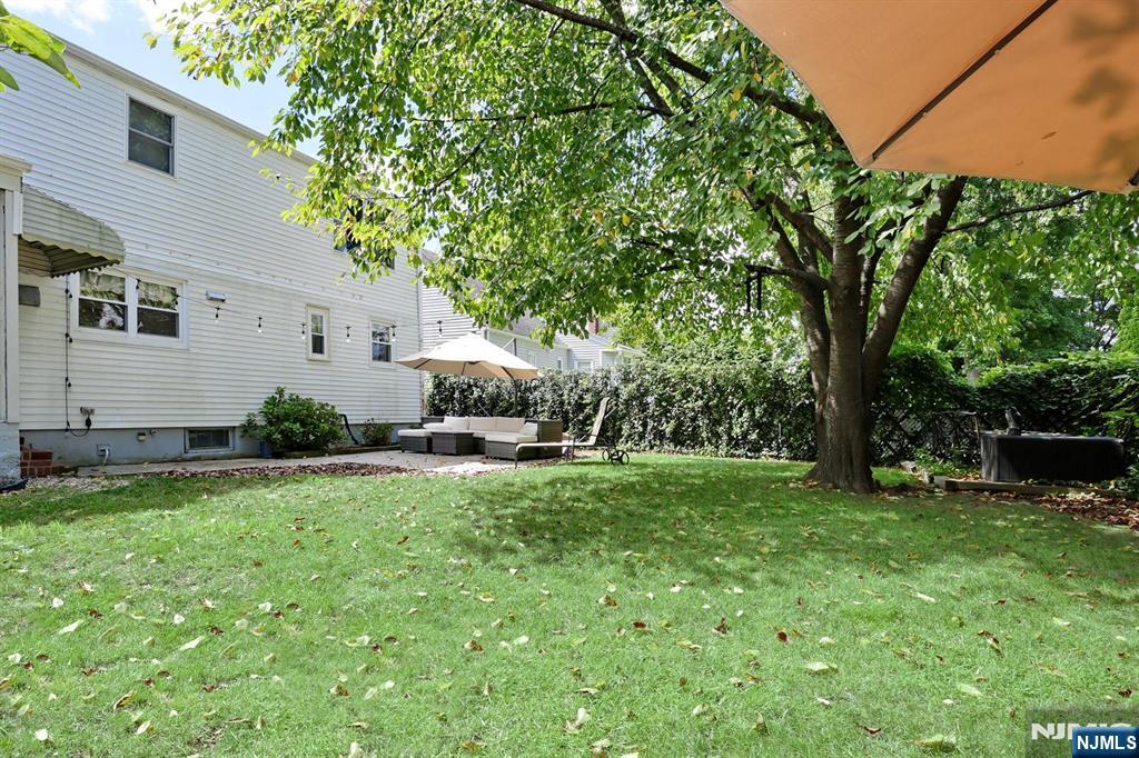 110 Hamilton Avenue