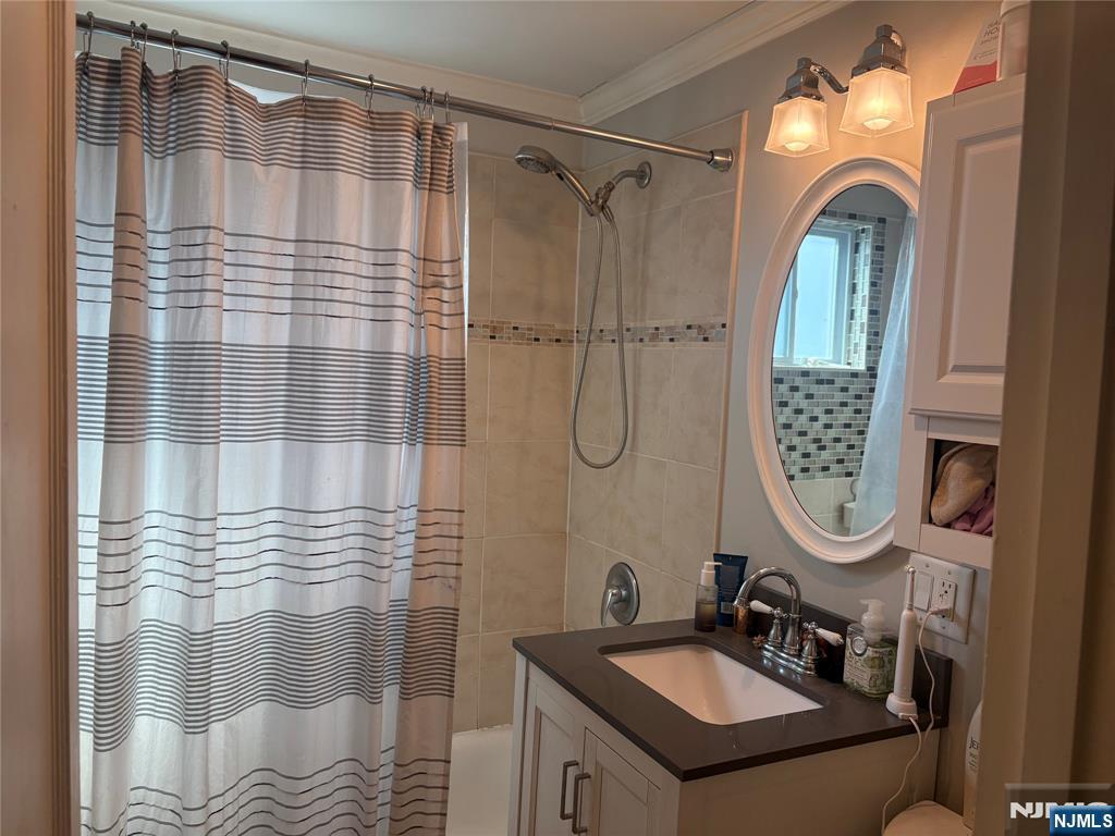 217 David Hooper Place 2
