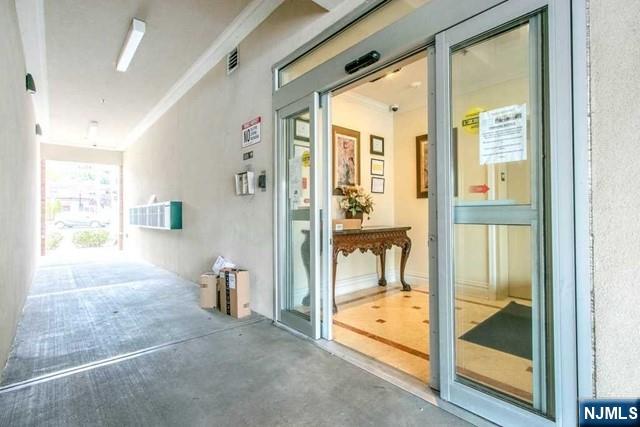 55 E Emerson Plaza 203