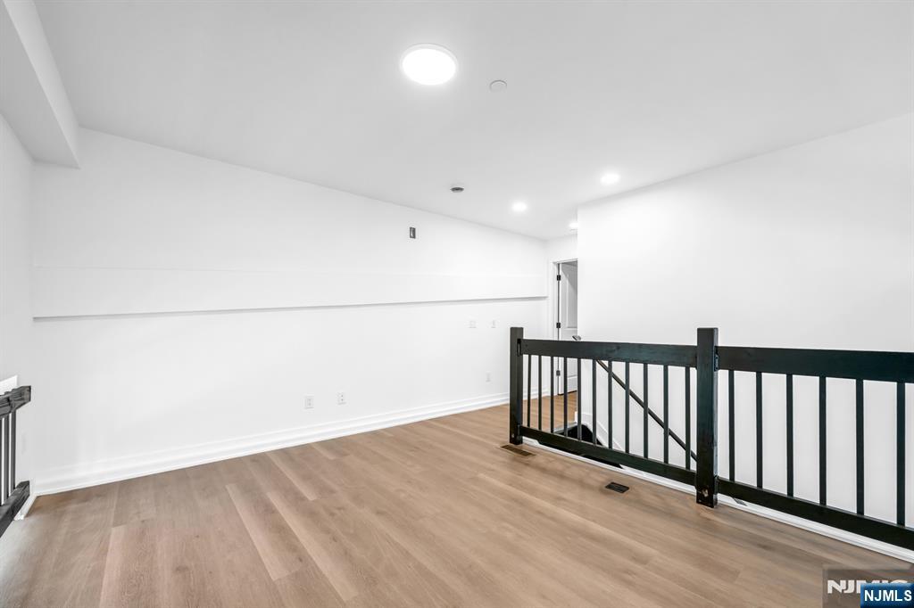 315 Railroad Avenue 101