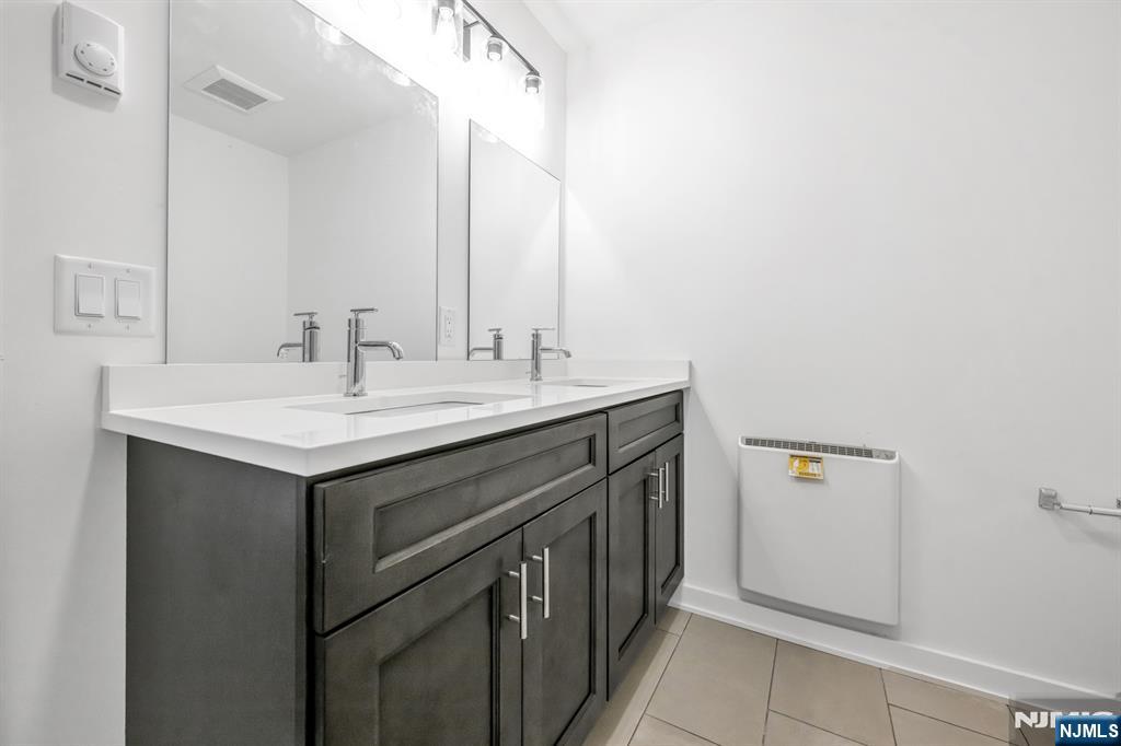 315 Railroad Avenue 101