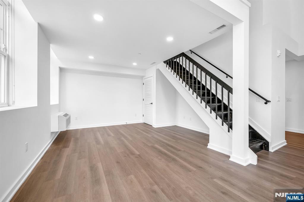315 Railroad Avenue 101